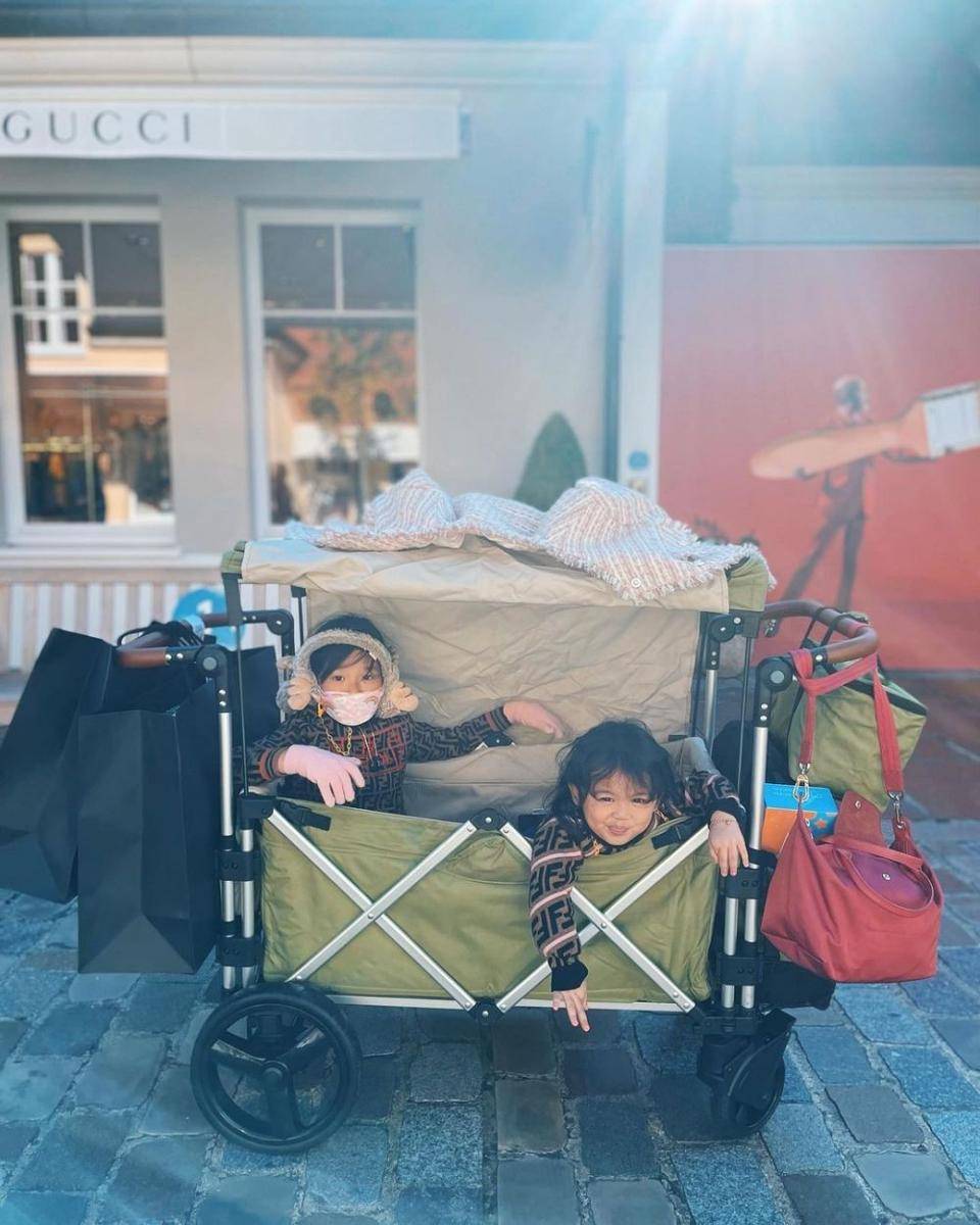potret liburan Sarwendah di Paris (instagram.com/thaliaputrionsu)