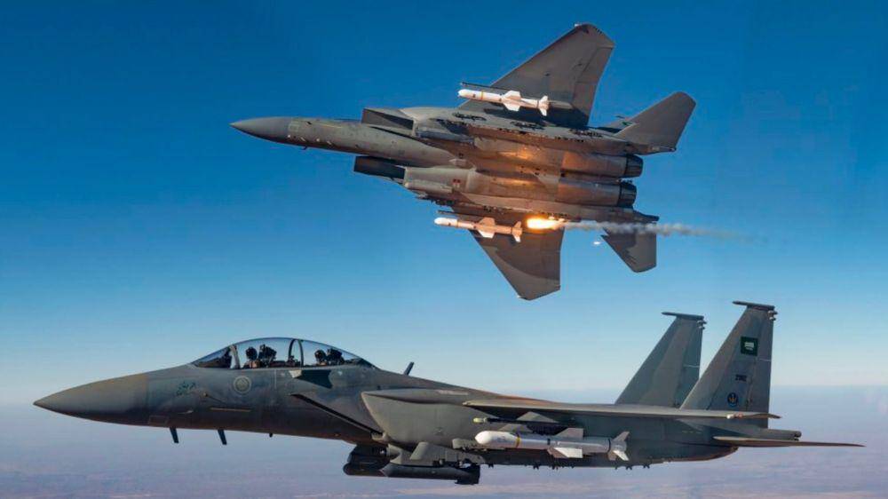 potret F-15 Saudi Advance (SA) milik AU Kerajaan Arab Saudi yang merupakan salah satu varian ekspor F-15 tercanggih (thedrive.com)
