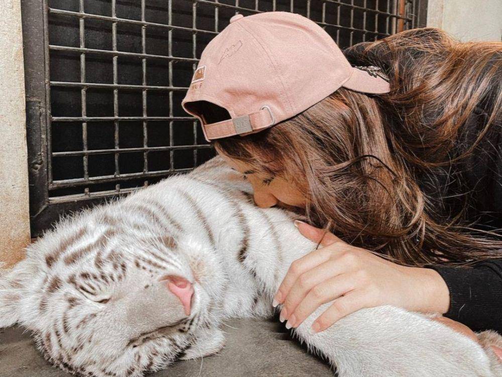 Tiara Andini mengunjungi kebun binatang mini Alshad Ahmad. (instagram.com/tiaraandini)