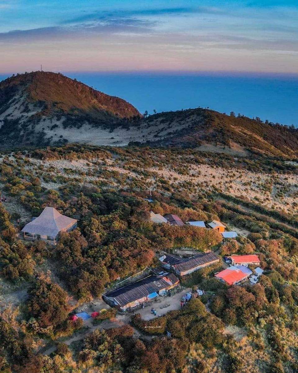 pesona gunung lawu (instagram.com/irfaan_12351)