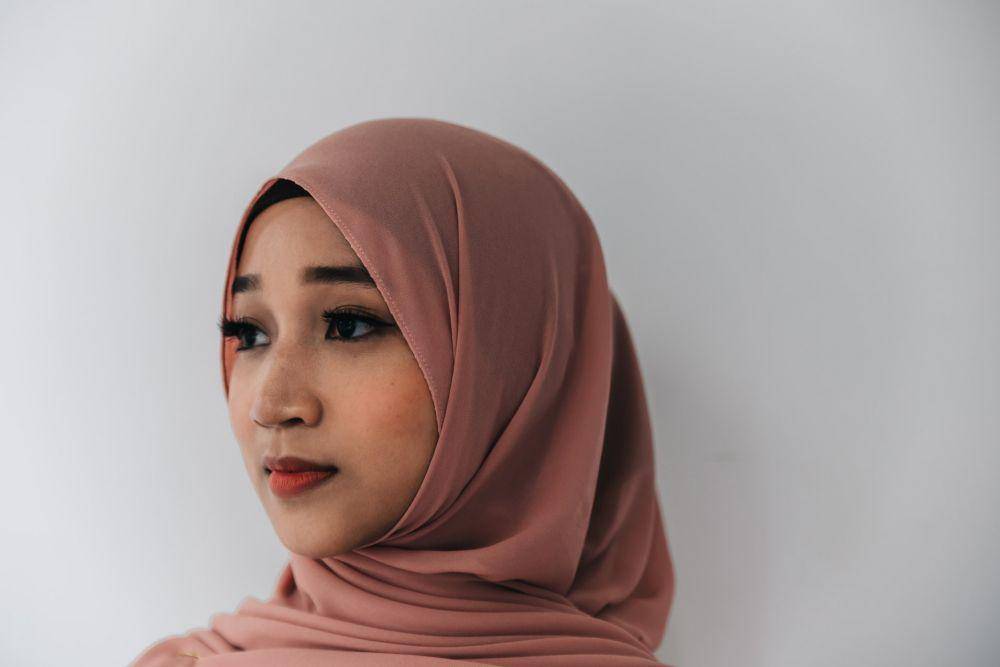 ilustrasi riasan make up (pexels.com/PNW Production)