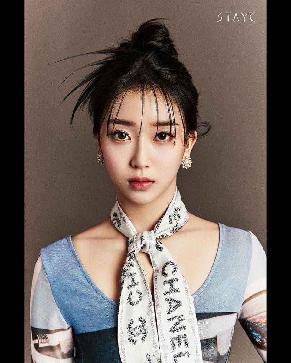 Sumin STAYC (instagram.com/stayc_highup)