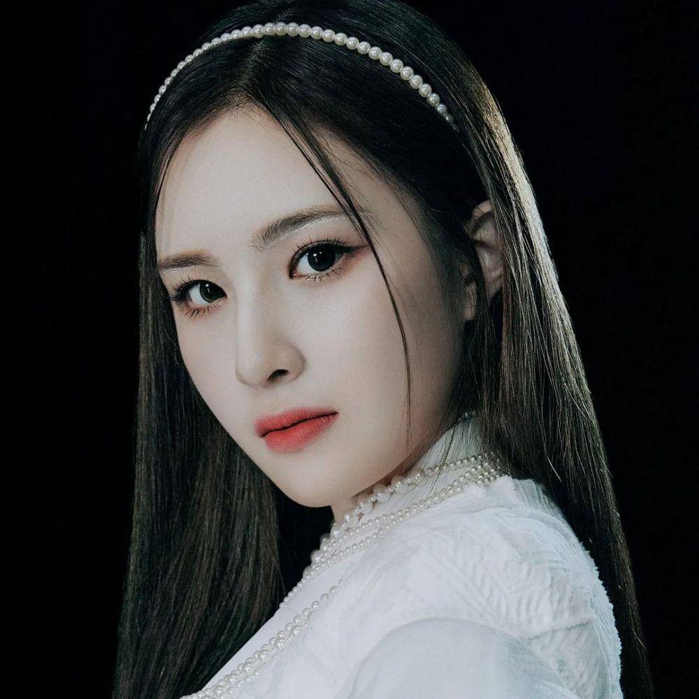 Jaehee Weeekly (instagram.com/_weeekly)