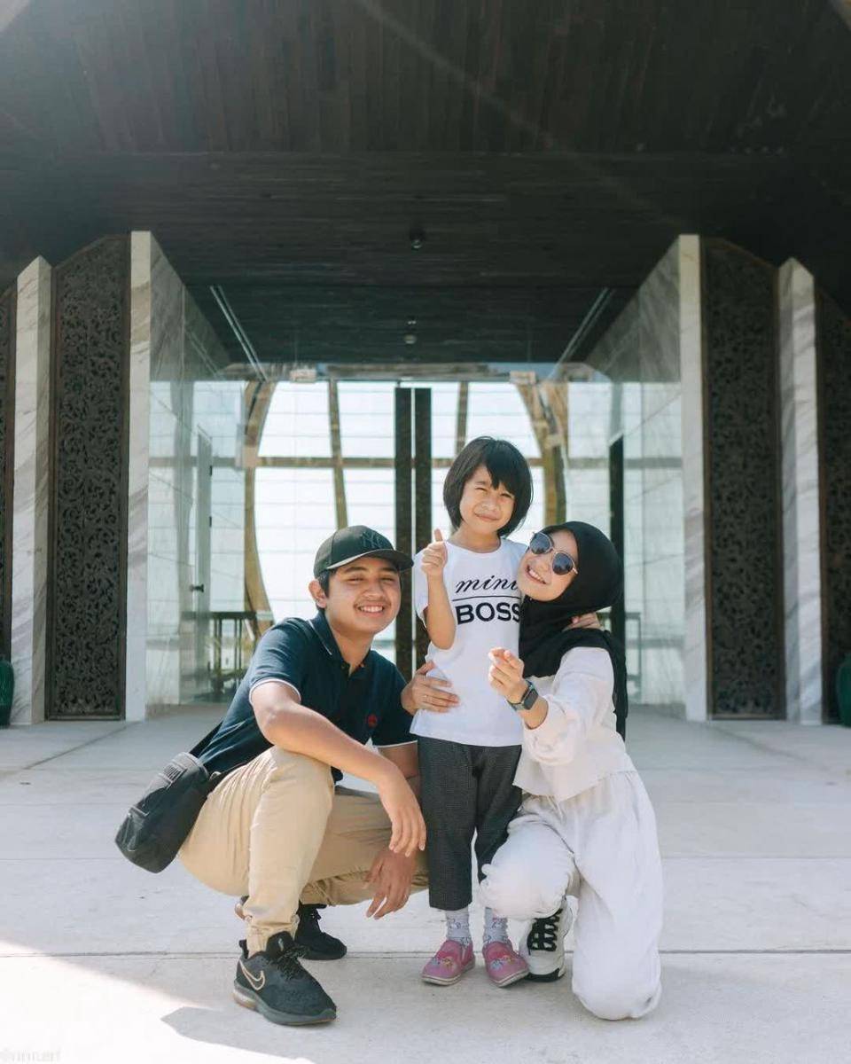 Nashwa Zahira dan keluarga (instagram.com/ririn.erf)