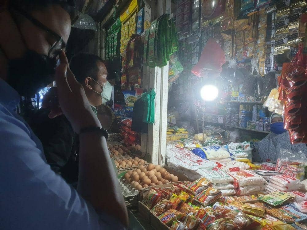 KPPU Selidiki Harga Minyak Lebihi HET dan Stok yang Selalu Terbatas