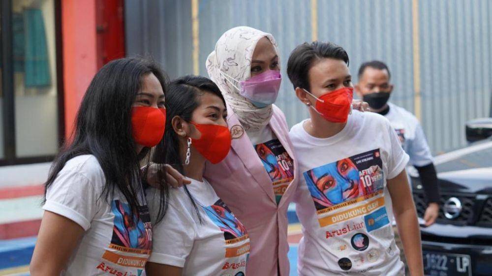 Mantan anggota DPR RI sekaligus Putri Indonesia 2001 Angelina Patricia Pinkan Sondakh bebas penjara. (dok. Humas Ditjen Pas)