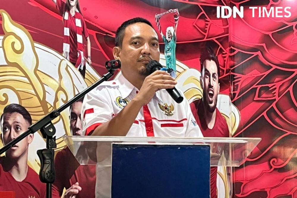 CEO PSIS Semarang, S. Sukawijaya dalam konferensi pers pemberangkatan Pratama Arhan ke Tokyo Verdy (IDN Times/Margith Juita Damanik)
