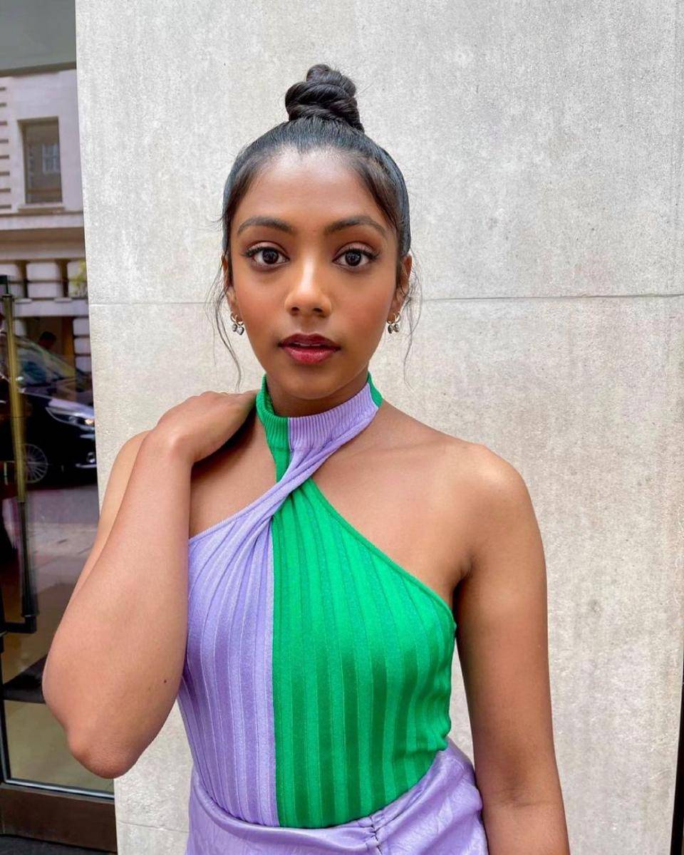 potret Charithra Chandran (instagram.com/charithra17)