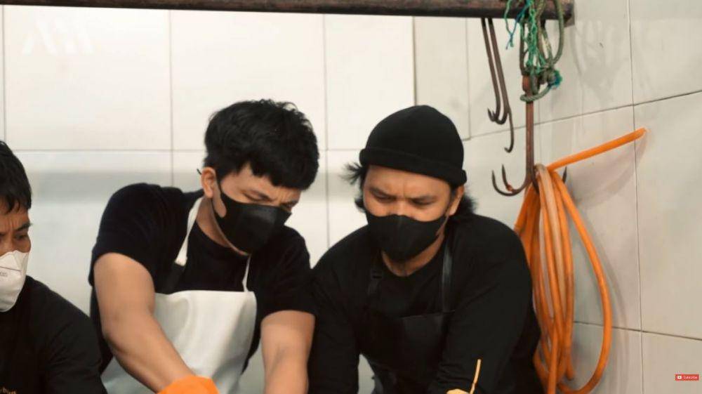 Atta Halilintar potong kambing 222kg (YouTube.com/AH)