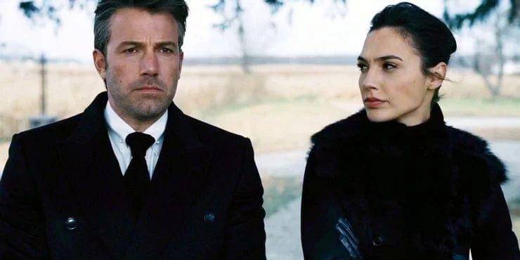 Bruce Wayne (kiri) dan Diana (kanan) di Batman v Superman. (Dok. Warner Bros/Batman v Superman)