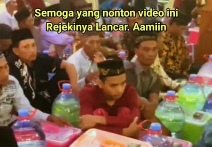 Tangkapan layar video hajatan "sultan" Bojonegoro. Tik tok visitbojonegoro