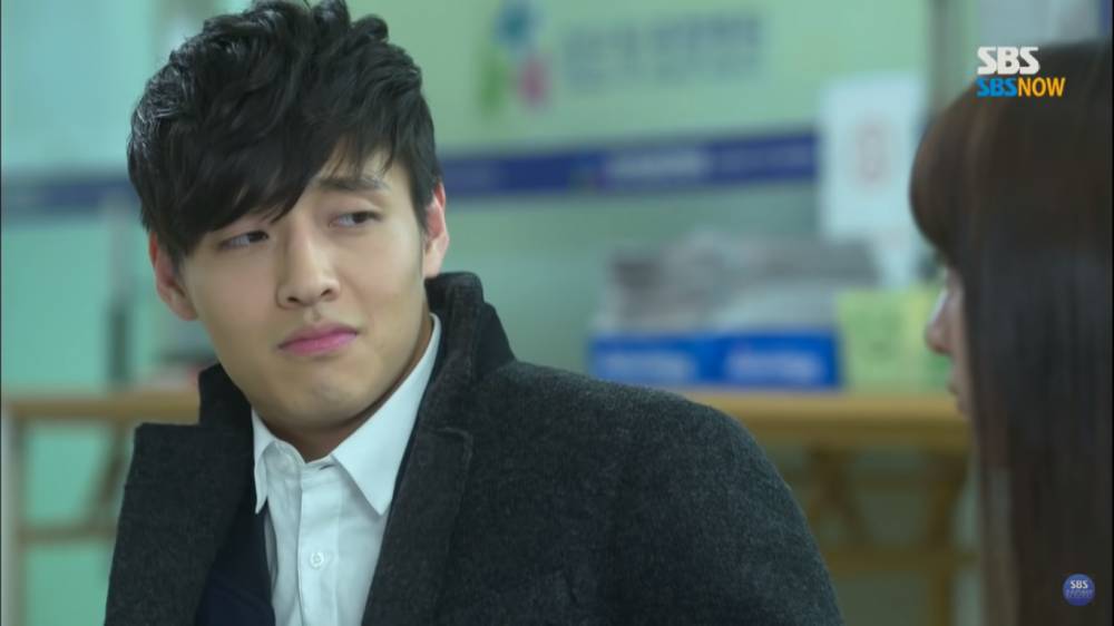 Kang Ha Neul di drama Heirs (youtube.com/SBS NOW / SBS 공식 채널)
