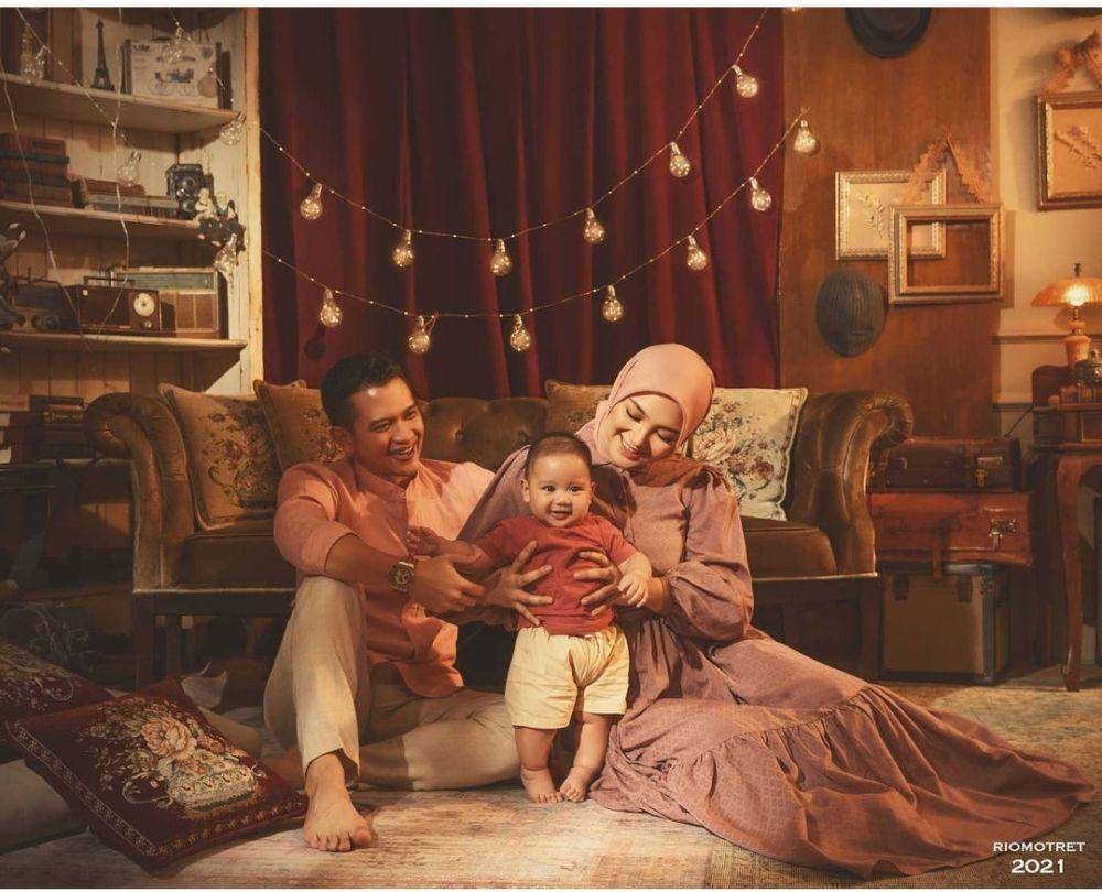 keluarga Citra Kirana dan Rezky Aditya (instagram.com/riomotret)