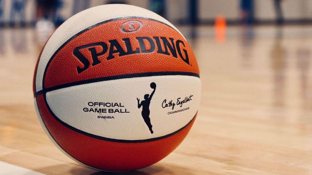 5 Bintang WNBA Ini Mengejutkan Penggemar dengan Bergabung ke Tim Baru