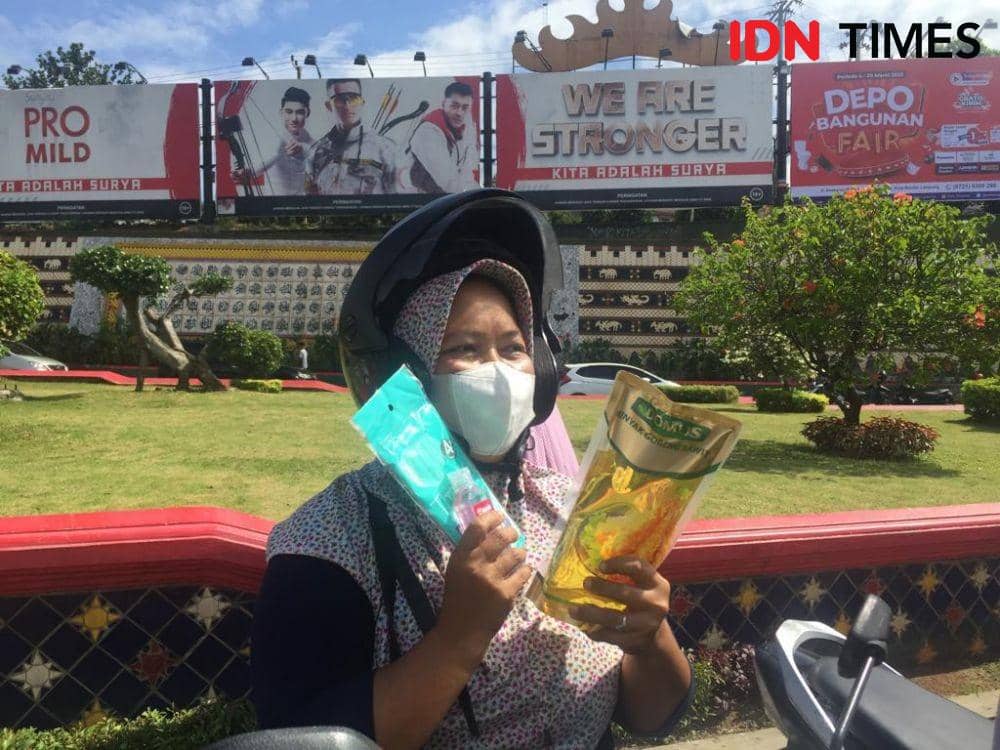 Ditlantas Polda Lampung menggelar sayembara berhadiah di tengah pelaksanaan Operasi Keselamatan Krakatau atau tepatnya selama 1 - 14 Maret 2022. (IDN Times/Tama Yudha Wiguna)