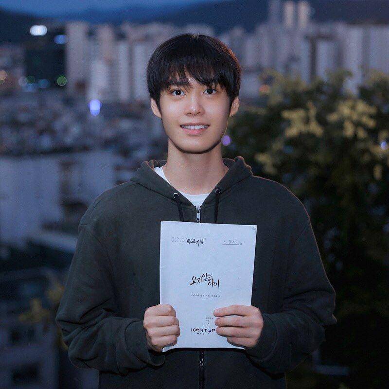 Jung Yoon Seok (instagram.com/yg_stage)