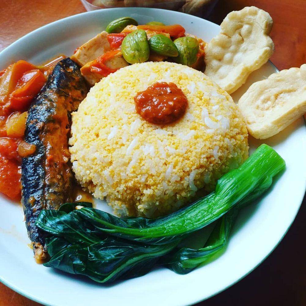 nasi empok (instagram.com/veronic462)