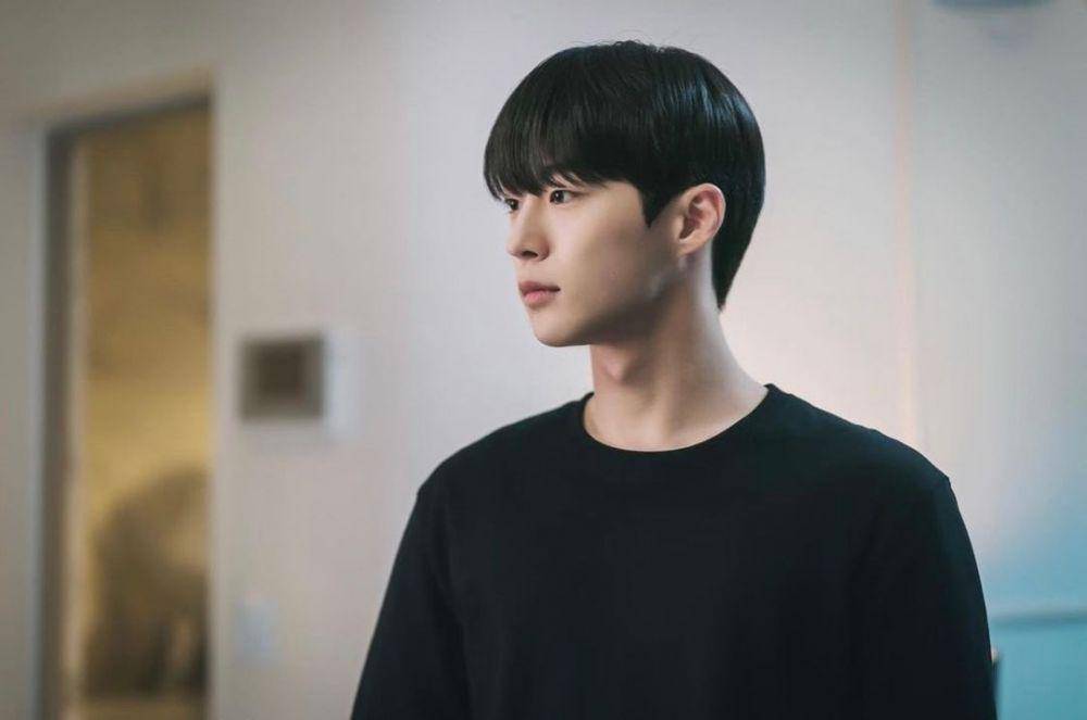 Bae In Hyuk (instagram.com/inhyuk_bb)