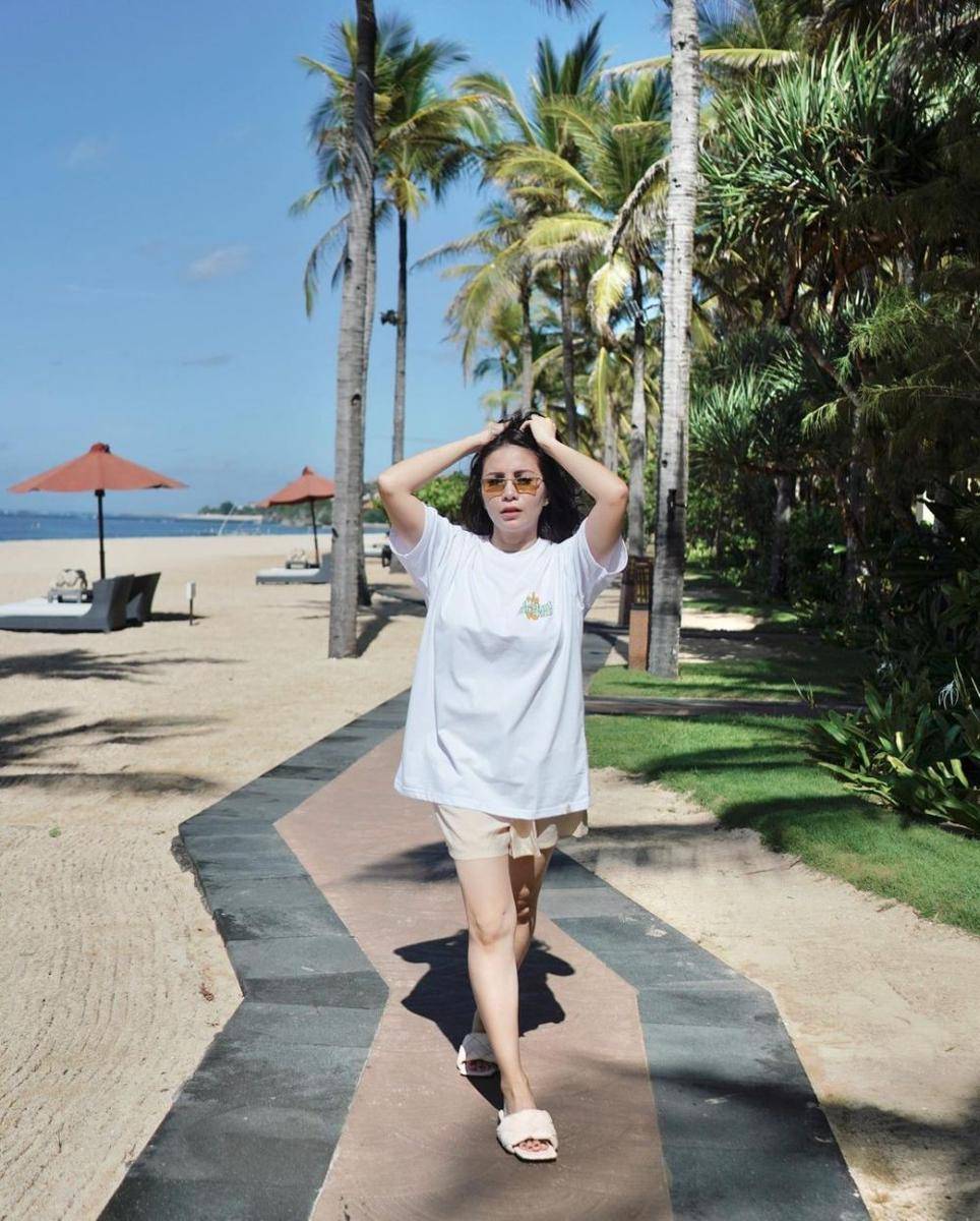 OOTD short pants ala Momo Geisha (instagram.com/therealmomogeisha)