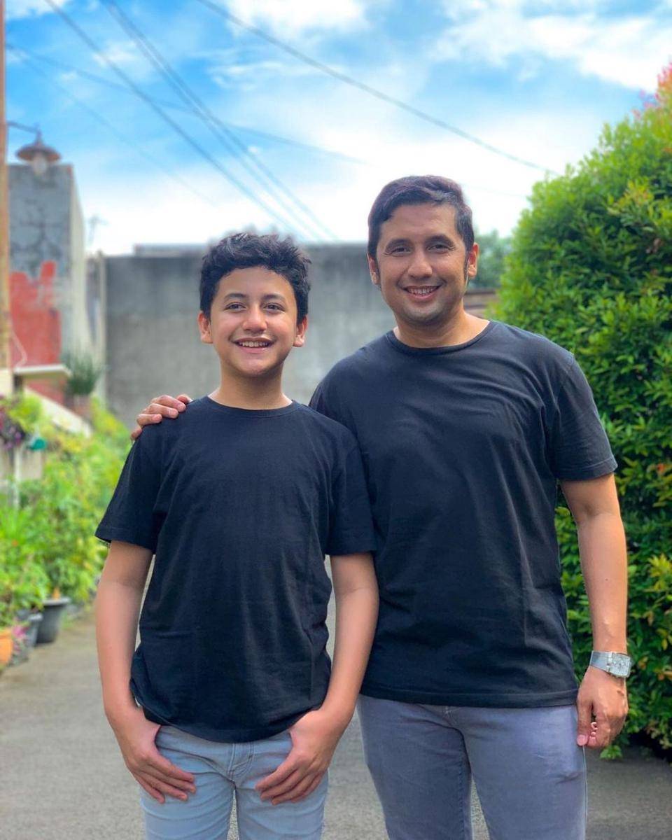potret Umar Syarief dan buah hati (instagram.com/umar_syarief)