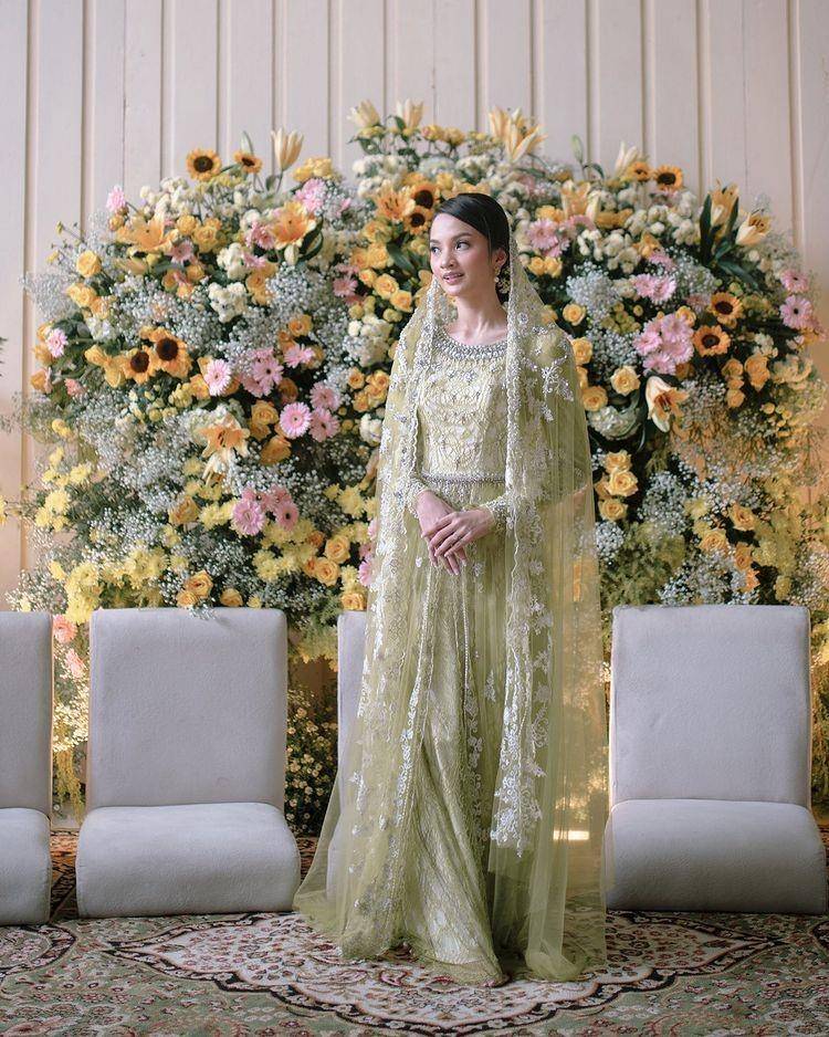 Pengajian dan siraman Sabrina Anggraini. (Instagram.com/weddingdesignbogor)