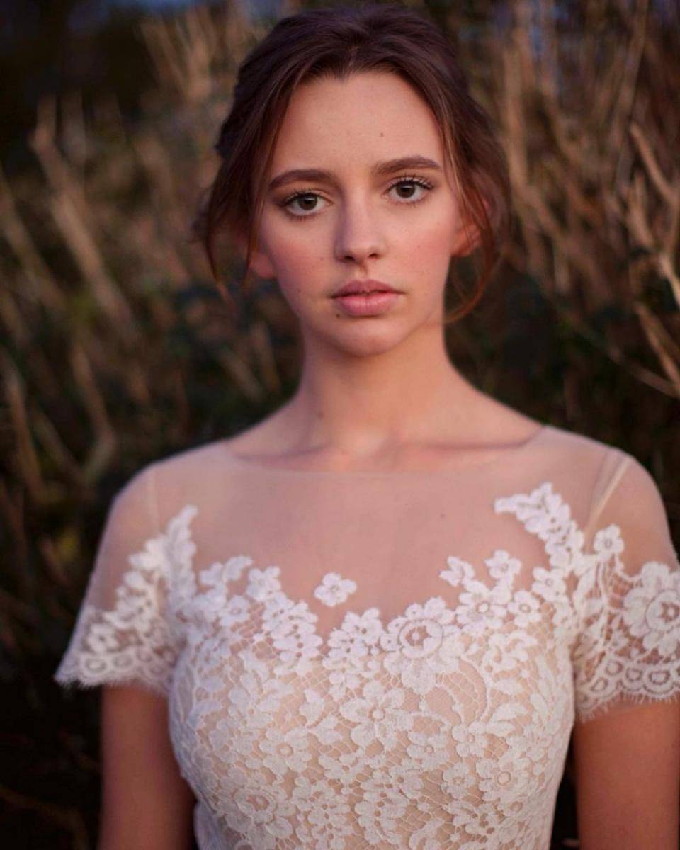 Natasha Bassett (instagram.com/natashabassett)