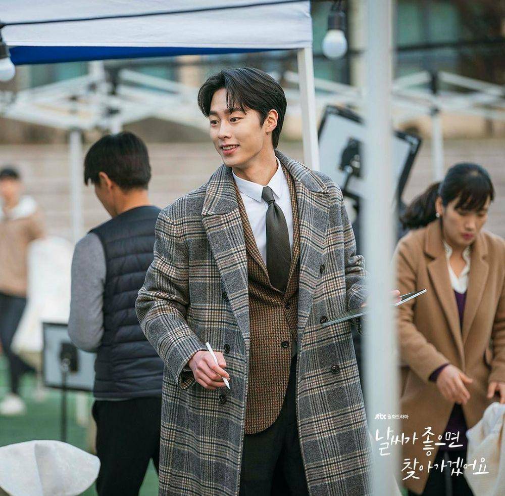 Lee Jae Wook di drama I'll Go to You When the Weather Is Nice (instagram.com/jtbcdrama)