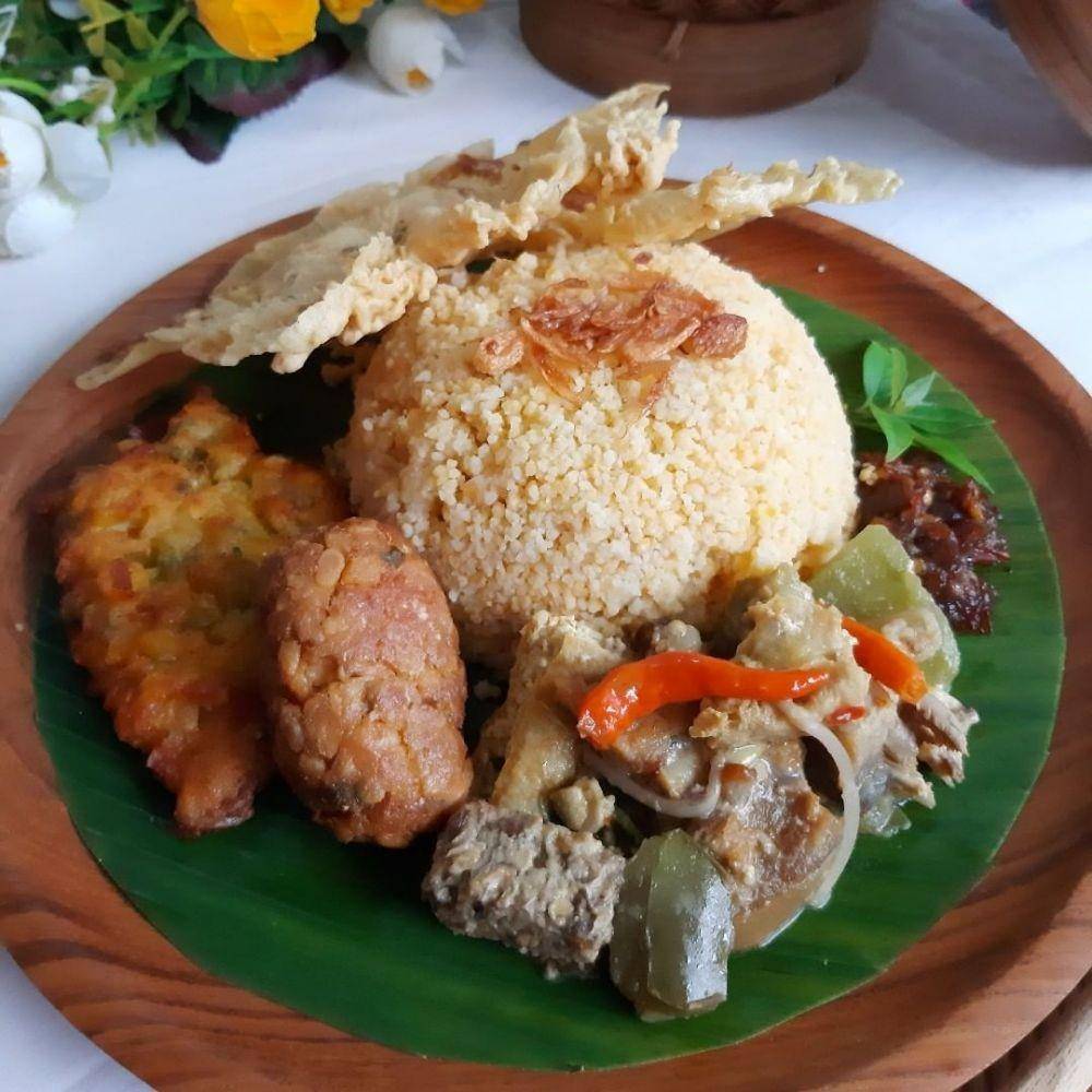 nasi empok (instagram.com/wareg.murah)