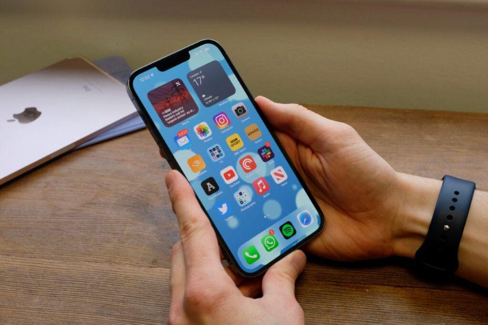 5 Smartphone High End dengan Memori Internal Kapasitas 1TB