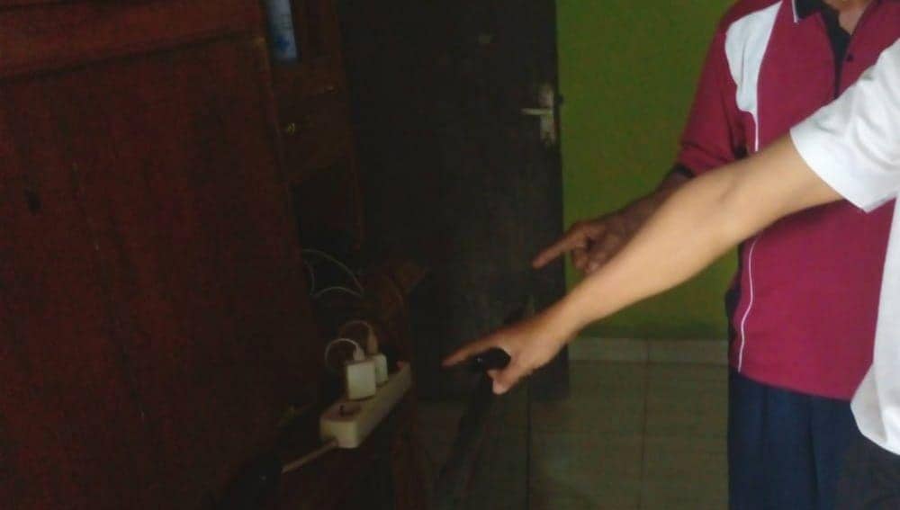 Jaili (37) warga Pekon Singosari Kecamatan Talang Padang Kabupaten Tanggamus meninggal dunia tersengat listrikk. (Dok. Polres Tanggamus).
