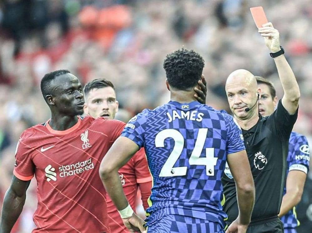 Reece James mendapat kartu merah saat melawan Liverpool. (instagram.com/reecejames)