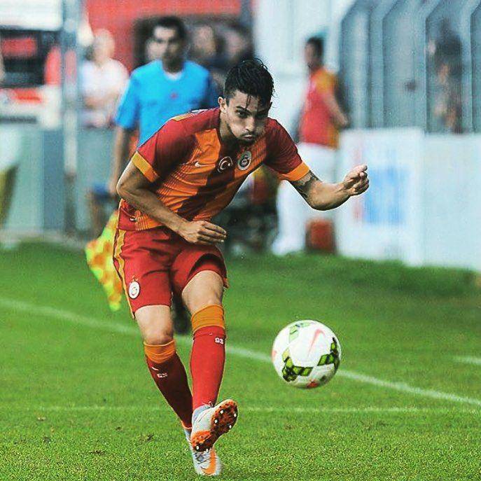 Alex Telles saat membela Galatasaray (instagram.com/alextelles13)