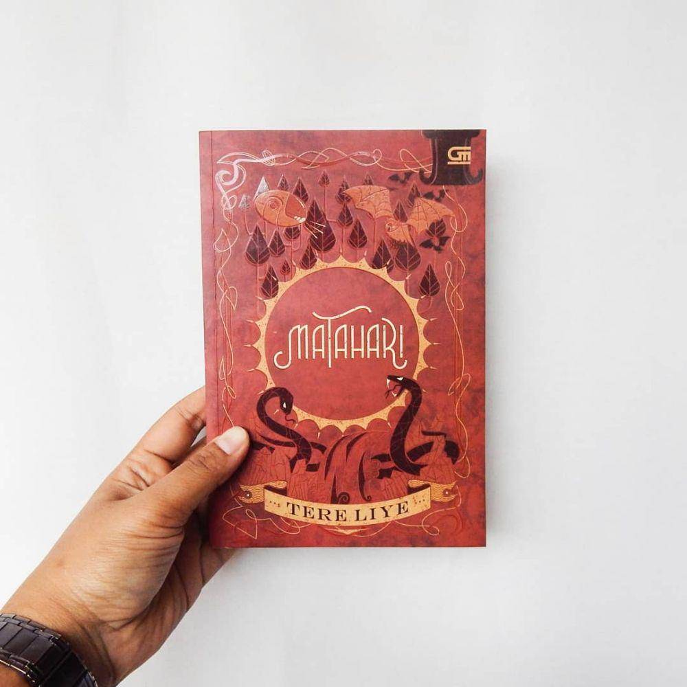 Matahari karya Tere Liye (instagram.com/tiareadsbooks)