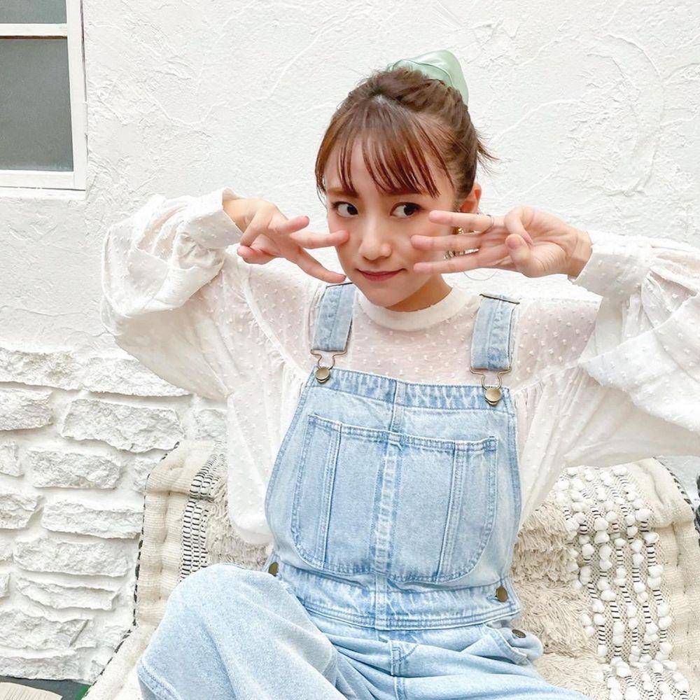 Minami Takahashi (twitter.com/taka4848mina)