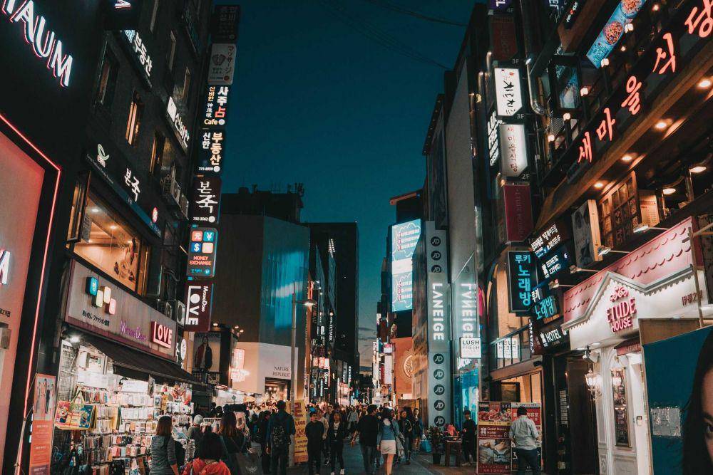 ilustrasi ekonomi Korea Selatan (unsplash.com/@shawnanggg)