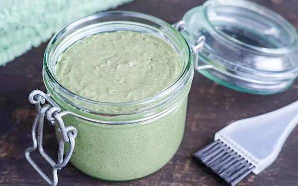 seaweed clay hair mask (madamelapresidente.fr)