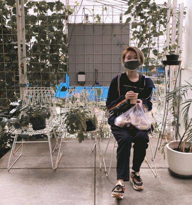 Ayu Gani (instagram.com/ganegani)