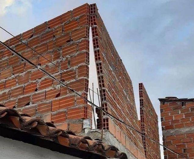 rumah salah renovasi (twitter.com/txtdarikuli)