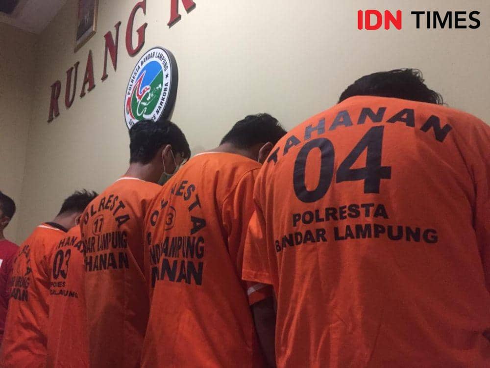 Asyik Pesta Sabu bersama Teman, Sipir Rutan Lampung Ditangkap Polisi