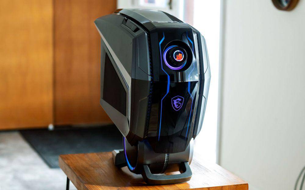potret MSI MEG Aegis Ti5 (au.pcmag.com)