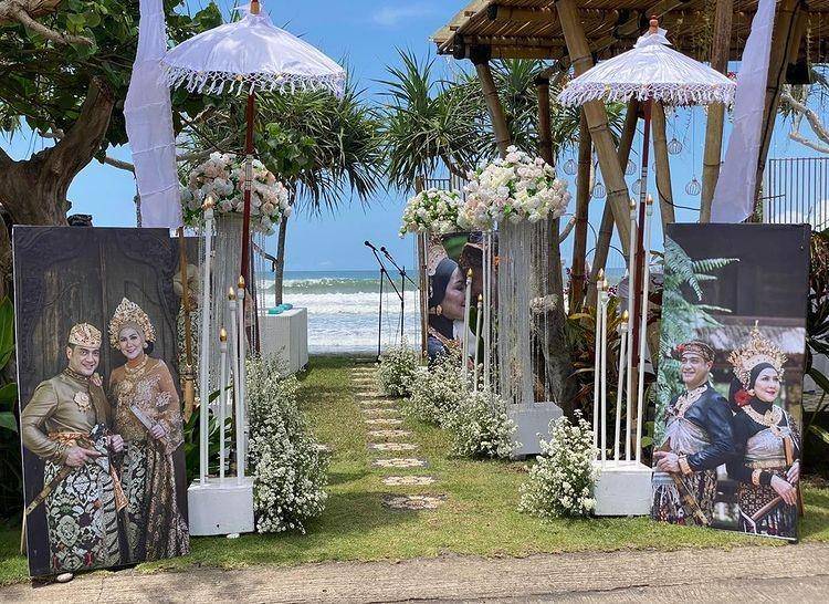 Venue pernikahan Venna Melinda dan Ferry Irawan. (Instagram.com/widesandsbeachretreat)