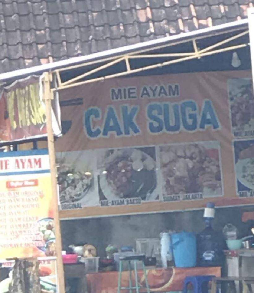 warung pakai nama idol KPop (twitter.com/txtdrindomy)