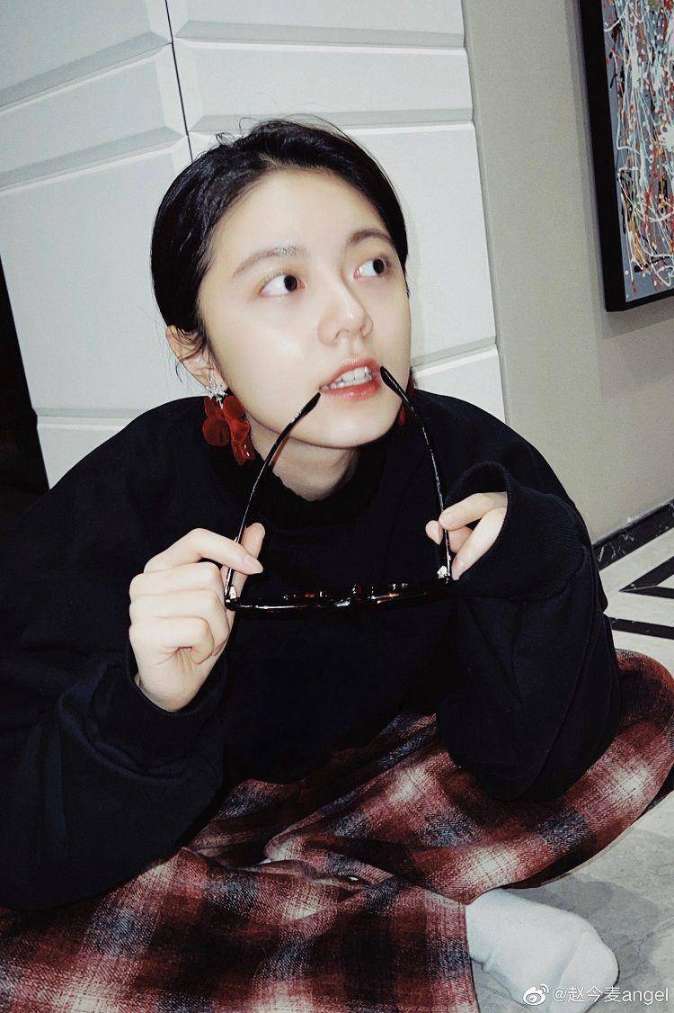 Angel Zhao (weibo.com/赵今麦angel)