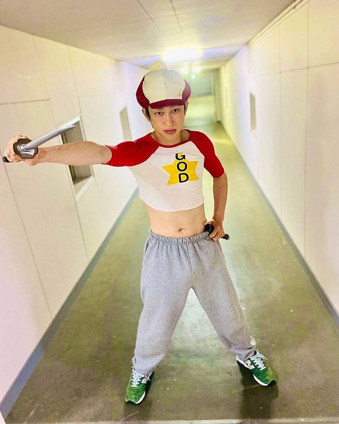 Yu Yokoyama (instagram.com/kanjani8_official)