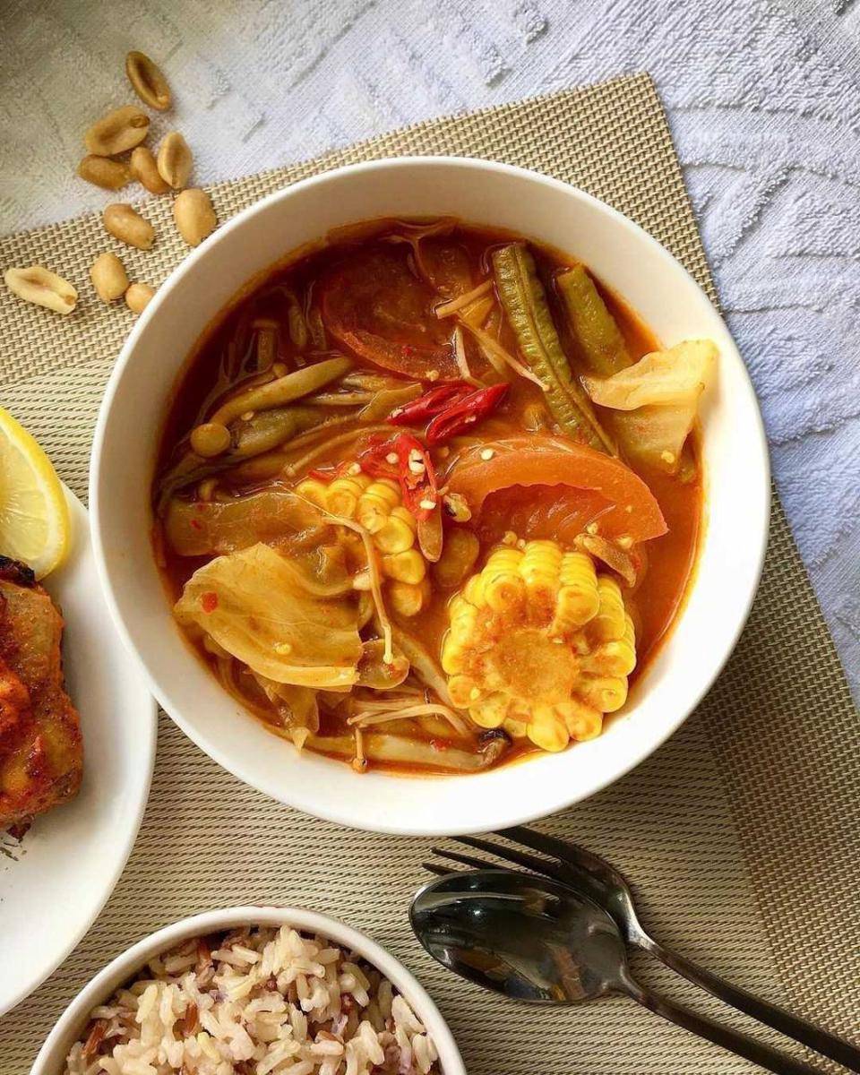 ilustrasi sayur asem (instagram.com/ssejmusee)