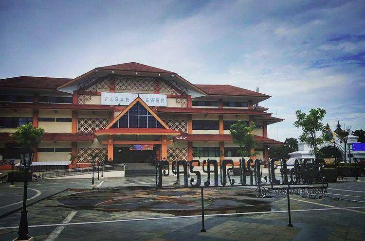 Pasar Klewer Solo (instagram.com/samueluneputty)