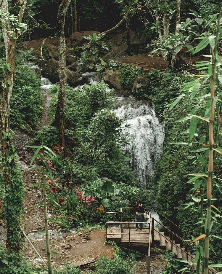 Air Terjun Batu Janggot (instagram.com/lombokexperience)