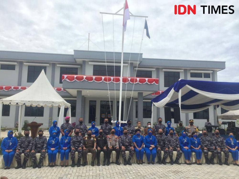 Kepala Staf Angkatan Laut (Kasal), Laksamana TNI Yudo Margono meresmikan Gedung Mako Lanal Lampung Caligi. (IDN Times/Tama Yudha Wiguna)