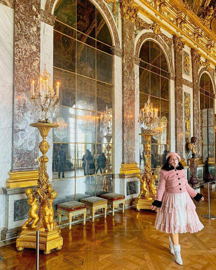 Istana Versailles (instagram.com/tipinounette )
