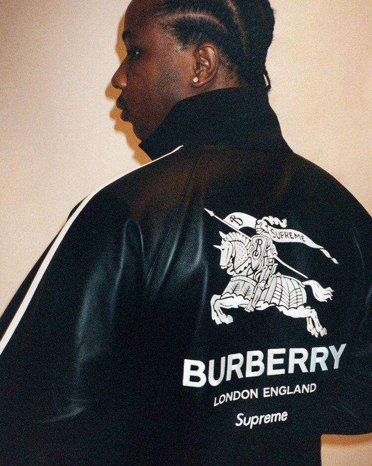 Supreme x Burberry Spring 2022 (instagram.com/supremenewyork)